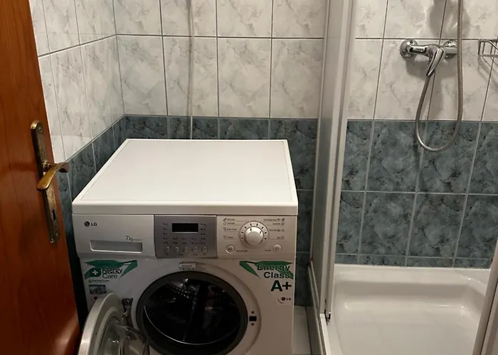 Διαμέρισμα Center *